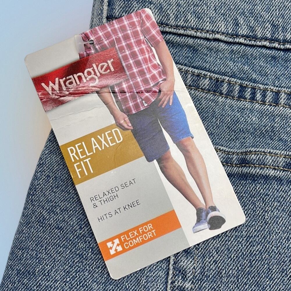 WRANGLER Men’s 44 Relaxed Fit Blue Jean Shorts - Picture 4 of 4